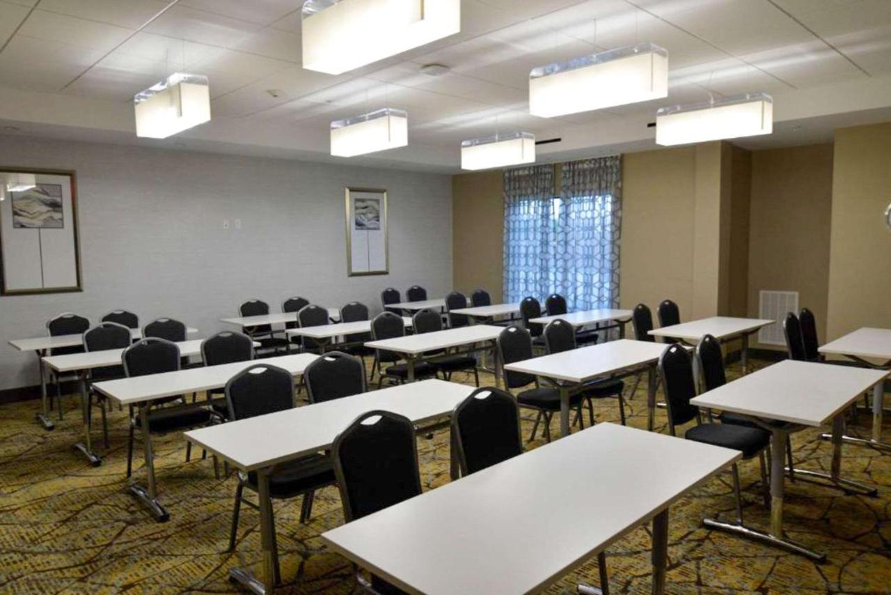 Comfort Inn & Suites Houston I-45 North - Iah Aldine Zewnętrze zdjęcie