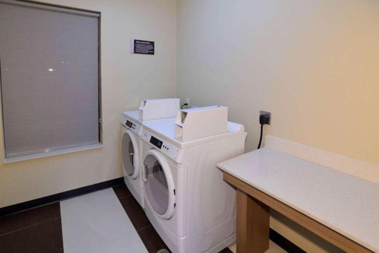 Comfort Inn & Suites Houston I-45 North - Iah Aldine Zewnętrze zdjęcie